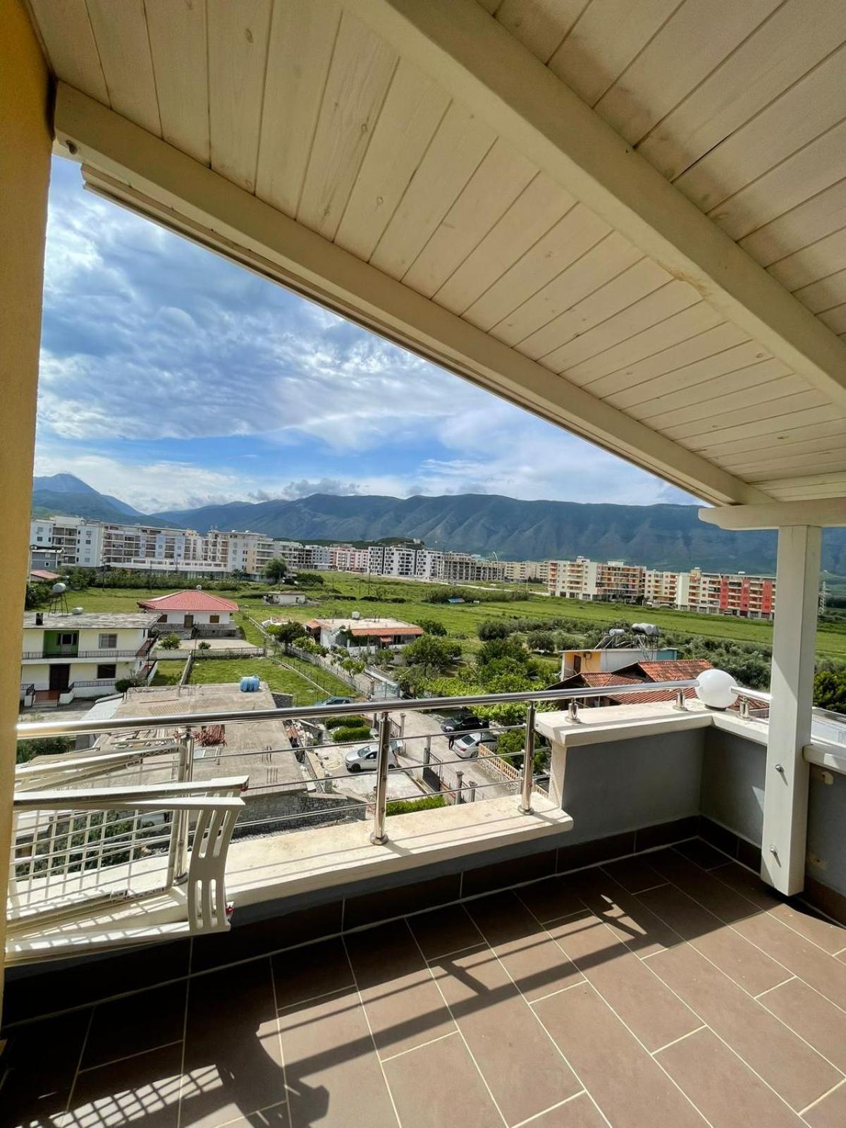 Apartments Rezidenca Sinani Орикум Екстериор снимка