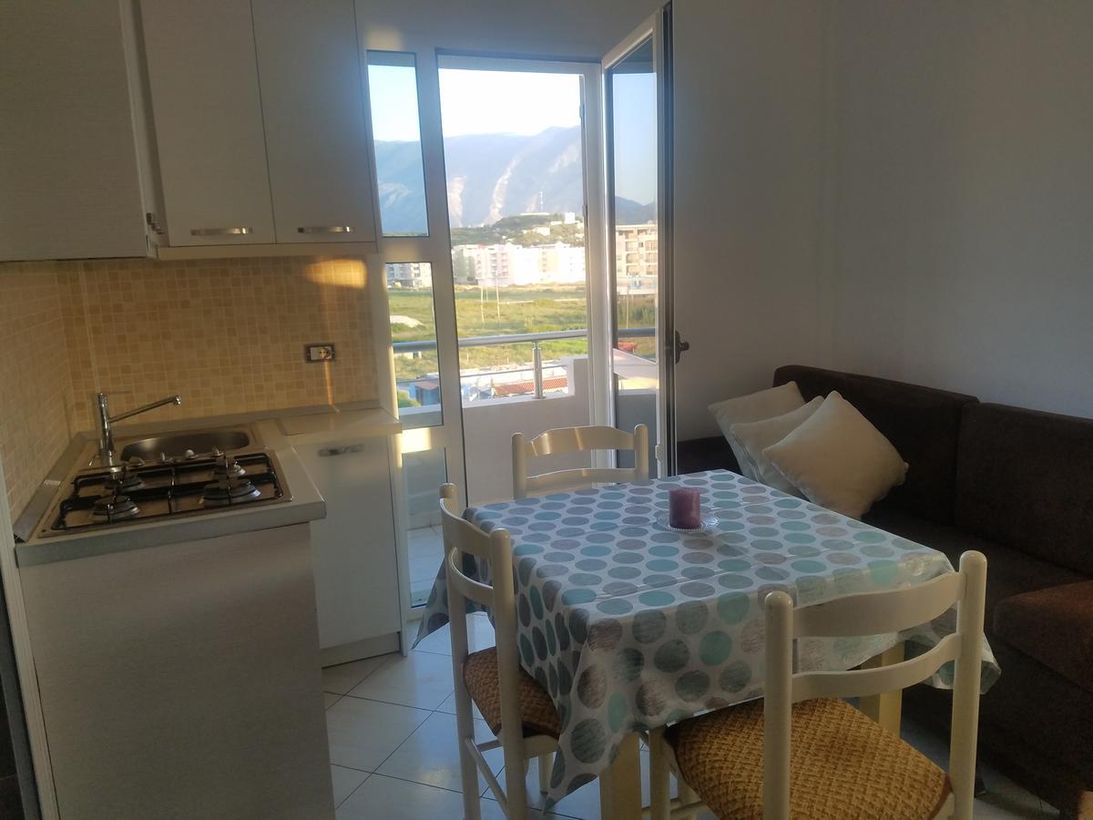 Apartments Rezidenca Sinani Орикум Екстериор снимка