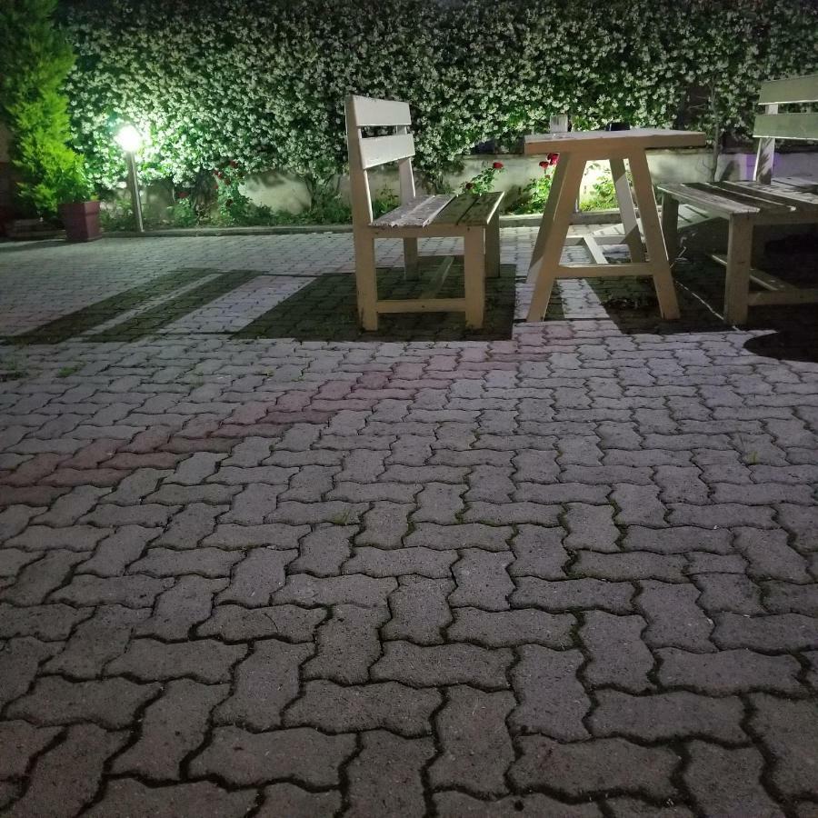 Apartments Rezidenca Sinani Орикум Екстериор снимка